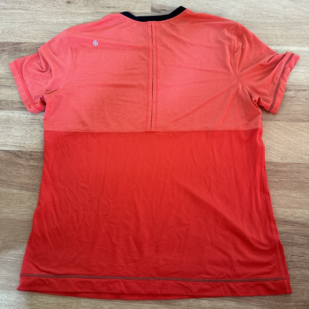 Lululemon Short Sleeve Top - Picture 2 of 6